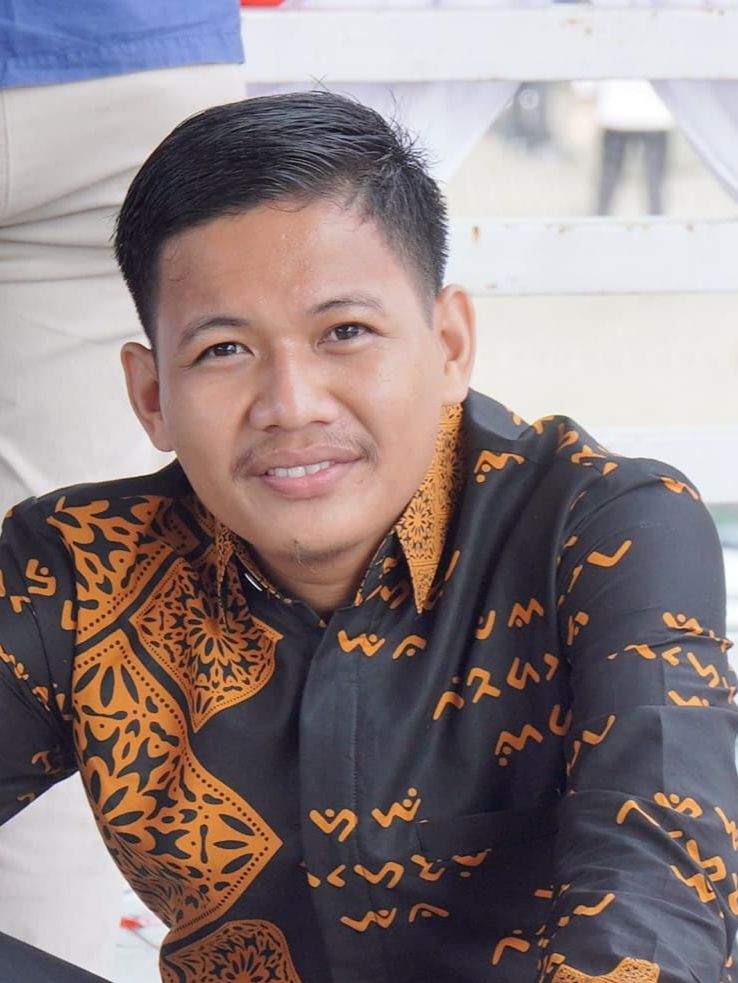 Biografi Alwi Muharram Mappisangka