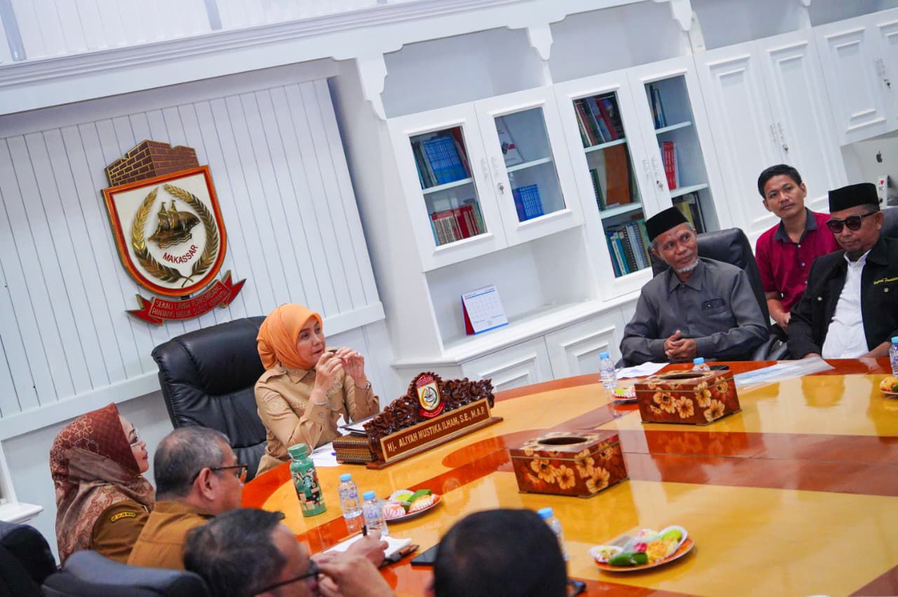 Pemkot Makassar Kembali Hidupkan Program Lisensi Buku, dan Literasi Guru